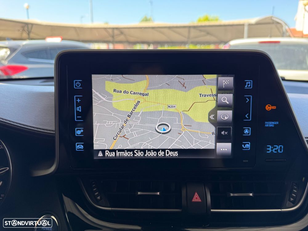 Toyota C-HR 1.8 Hybrid Exclusive+P.Luxury - 11