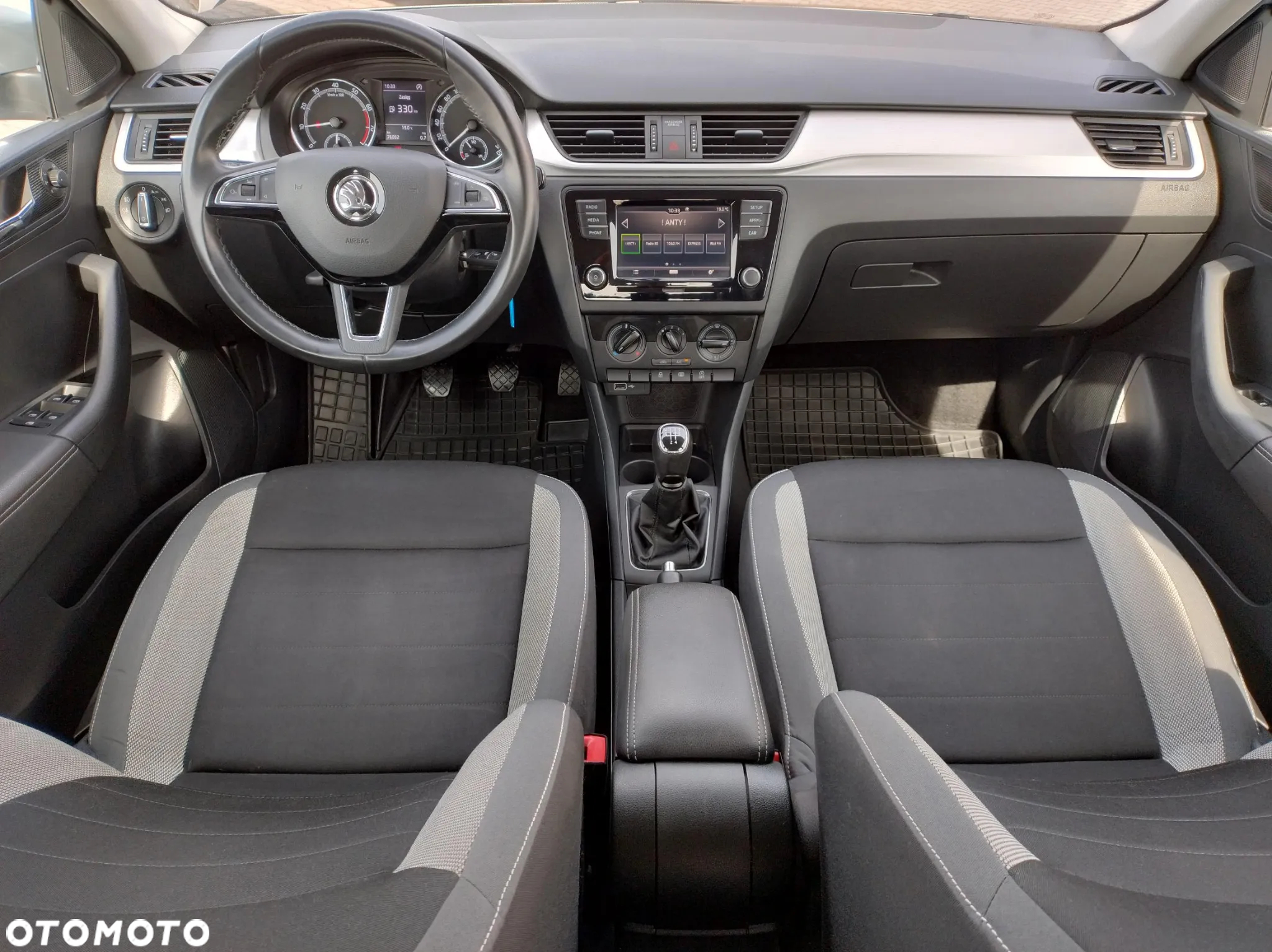 Skoda RAPID 1.0 TSI Ambition - 18