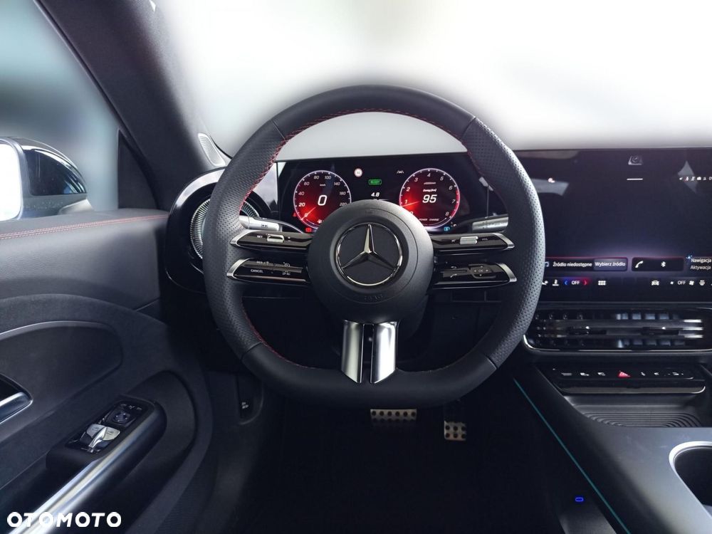 Mercedes-Benz CLA - 11