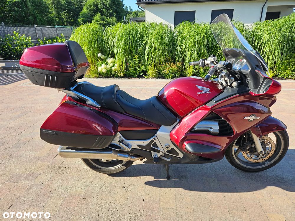 Honda ST - 4