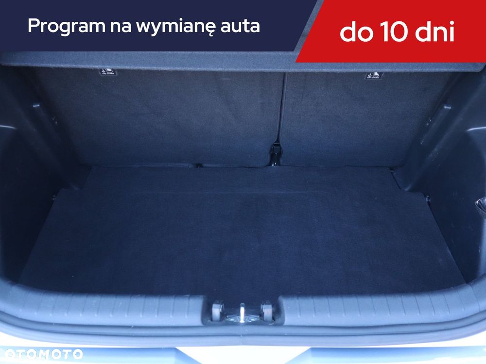 Hyundai i20 - 14