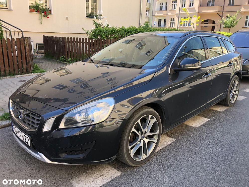 Volvo V60 D3 Momentum - 6