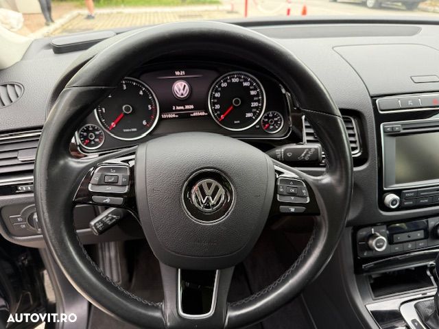 Volkswagen Touareg 3.0 V6 TDI BMT - 13