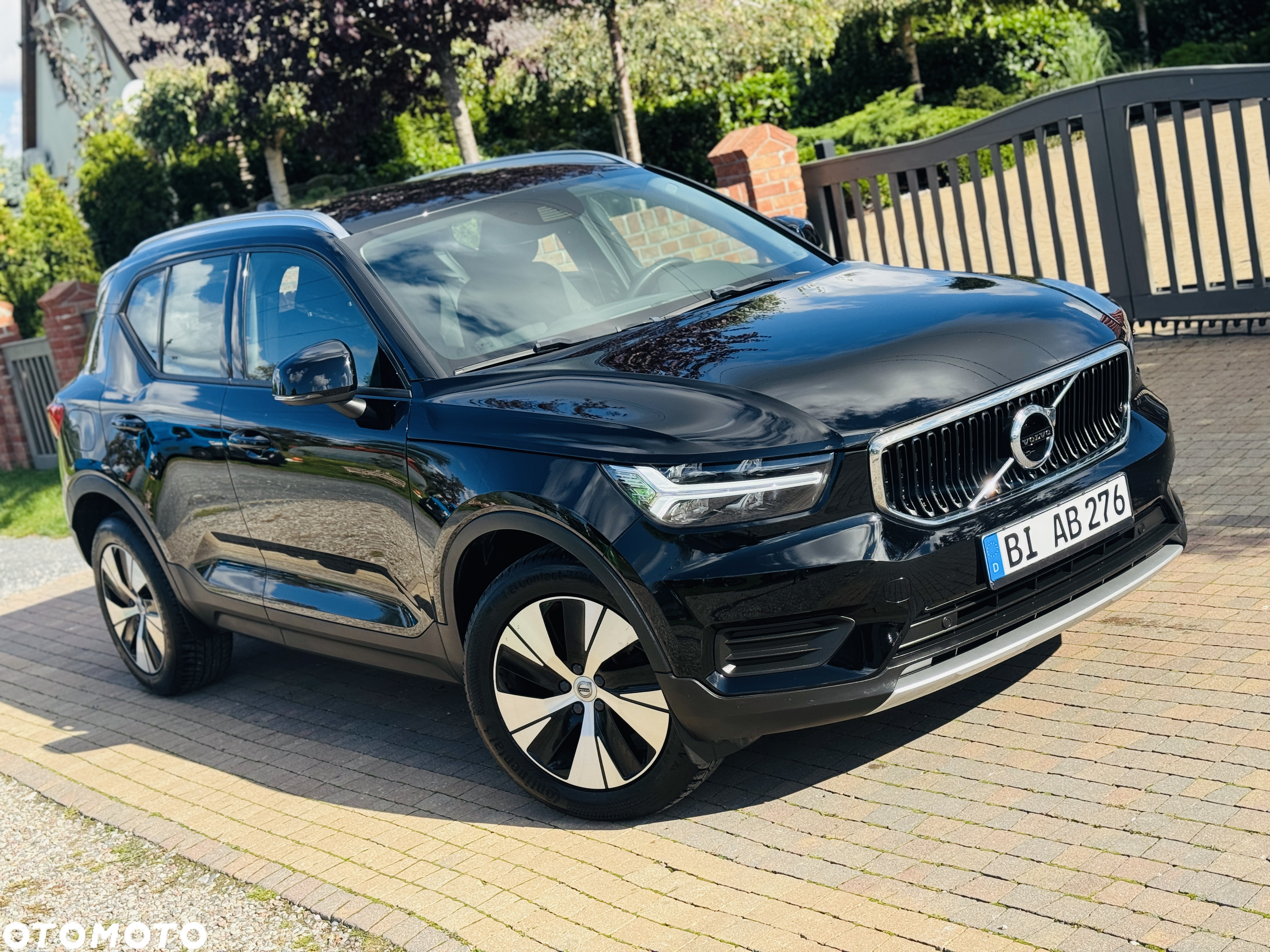 Volvo XC 40 T2 Plus Dark - 23