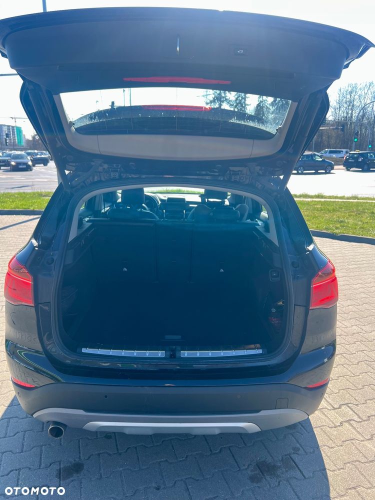 BMW X1 sDrive18i - 8