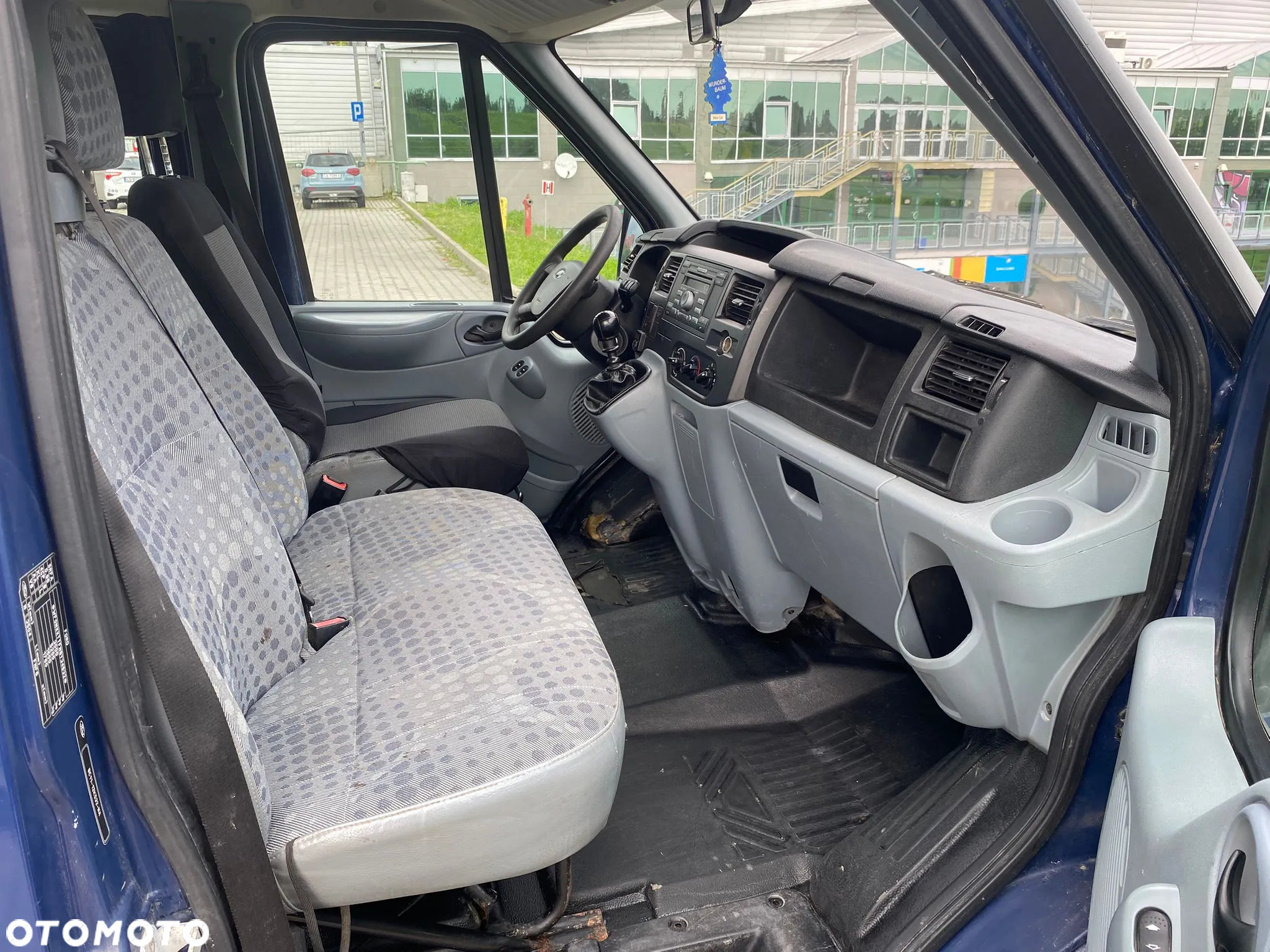 Ford Transit - 32