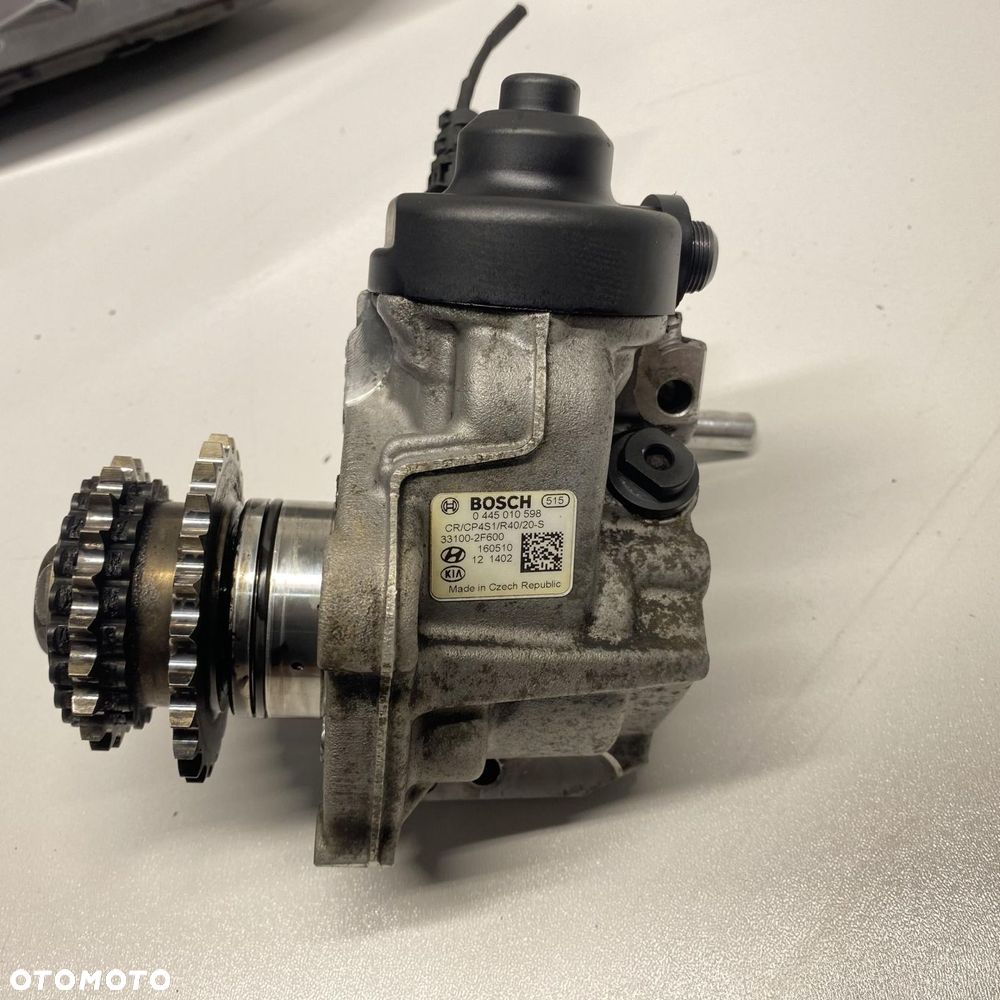 POMPA WTRYSKOWA HYUNDAI TUCSON II 2.0 CRDI D4HA 0445010598 15- - 2