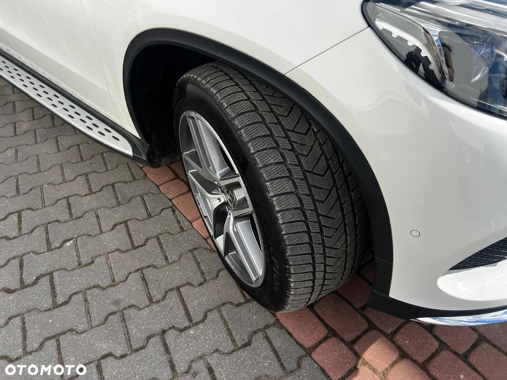 Mercedes-Benz GLE 350 d 4-Matic - 21