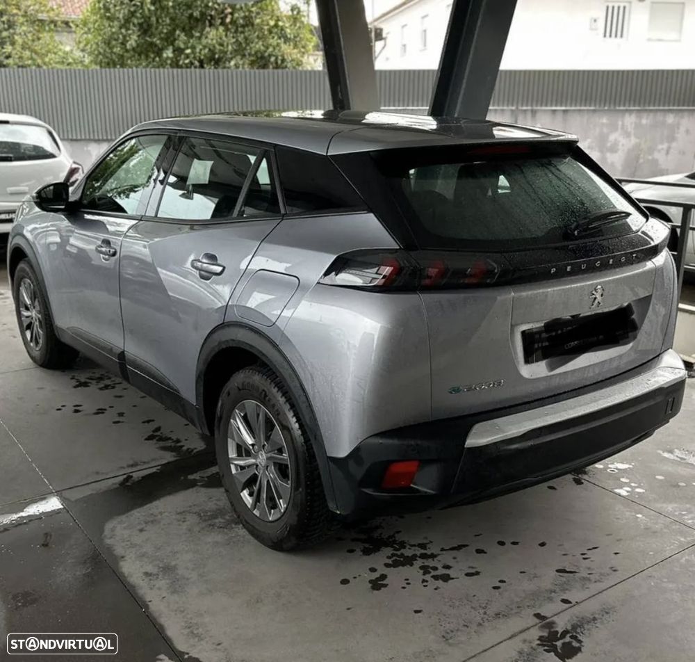 Peugeot e-2008 Active Pack - 2