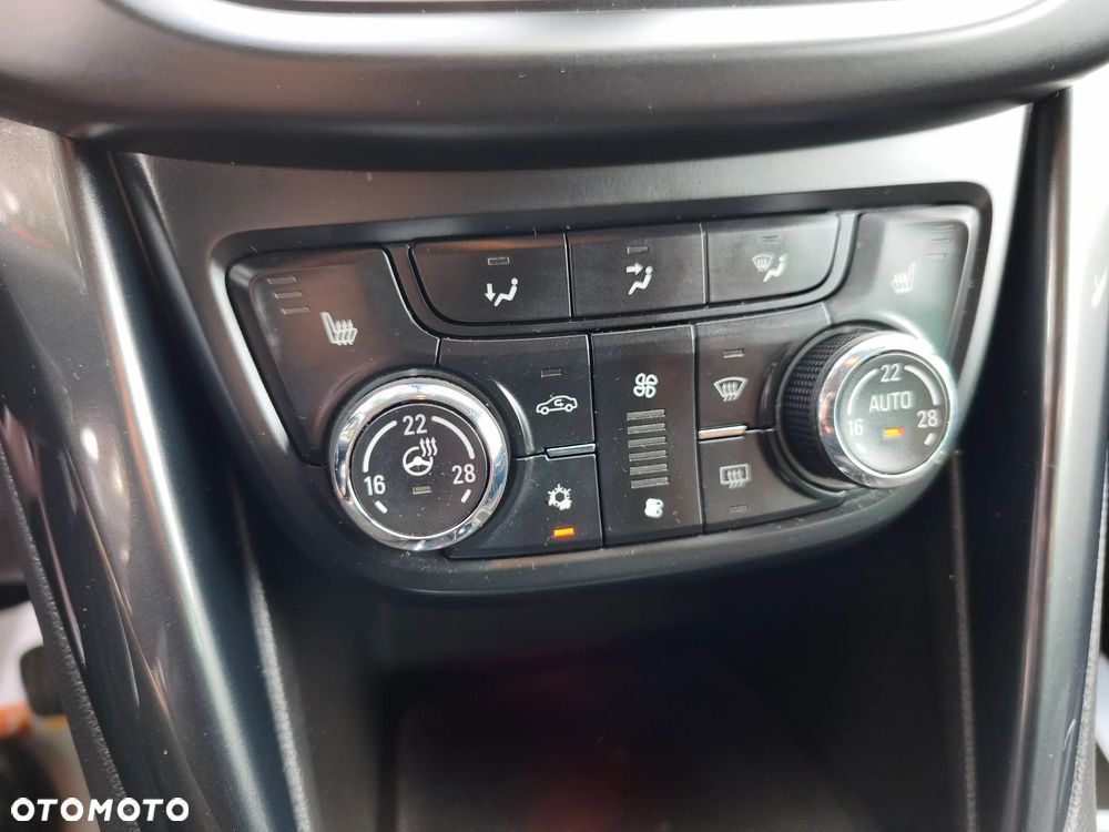 Opel Zafira 2.0 CDTI Cosmo - 25