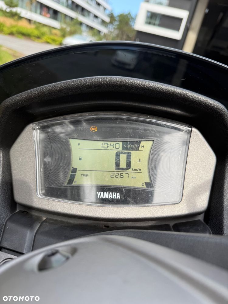Yamaha NMAX - 8