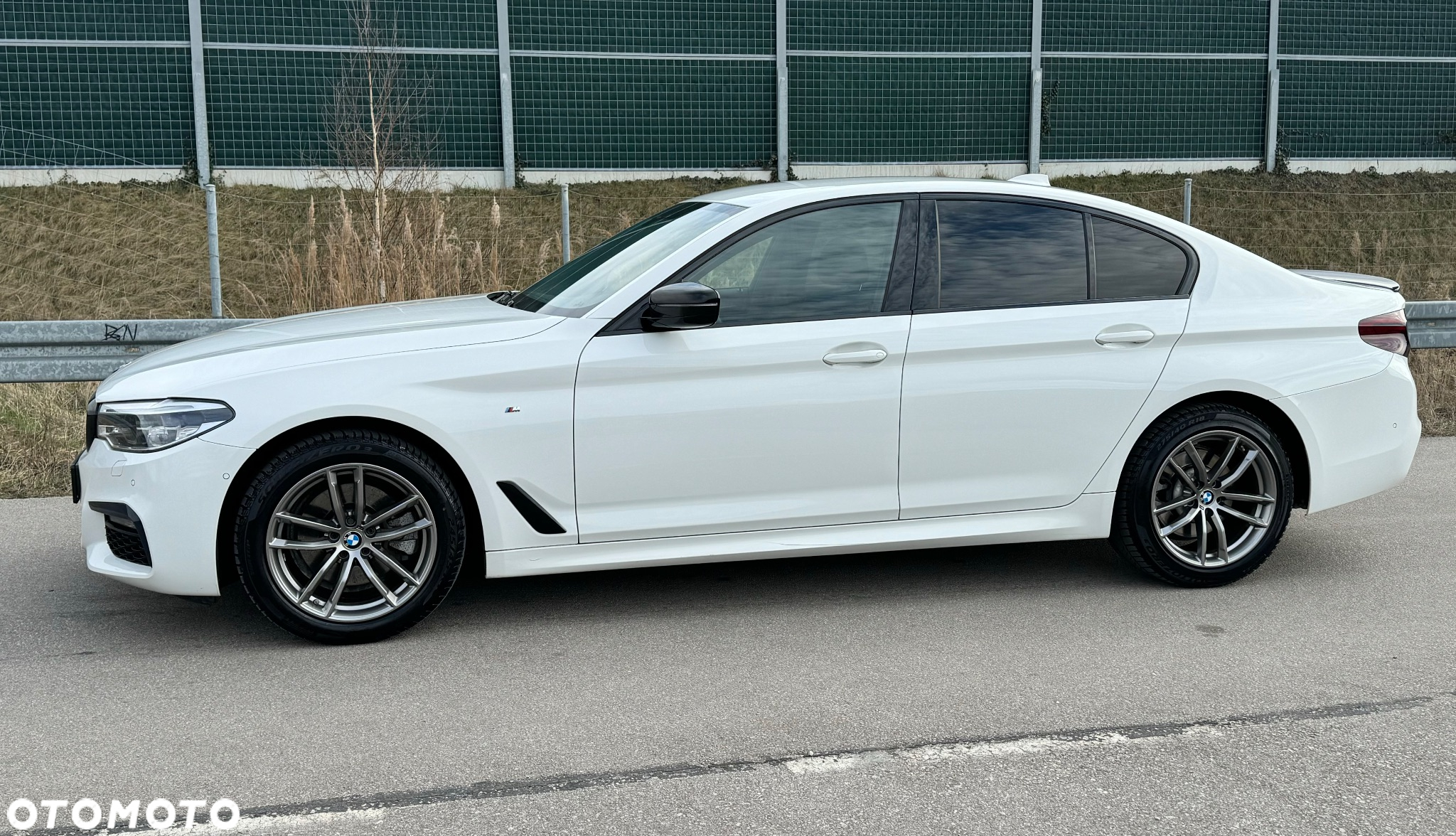 BMW Seria 5 520d xDrive M Sport sport - 13