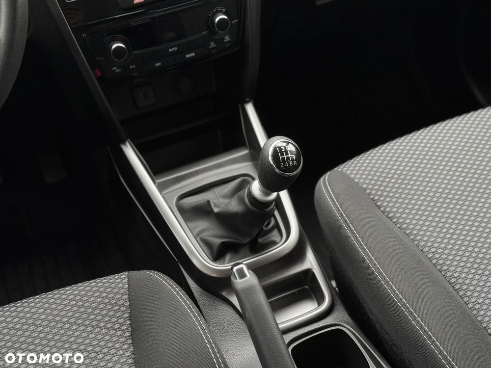 Suzuki Vitara 1.4 Boosterjet mHEV Premium 2WD - 19