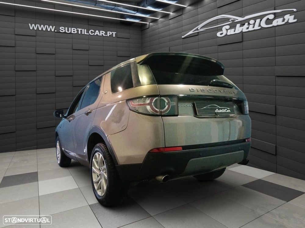 Land Rover Discovery Sport 2.0 D AWD R-Dynamic S - 3