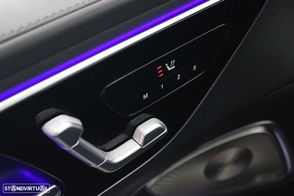 Mercedes-Benz C 300 d AMG Line - 34