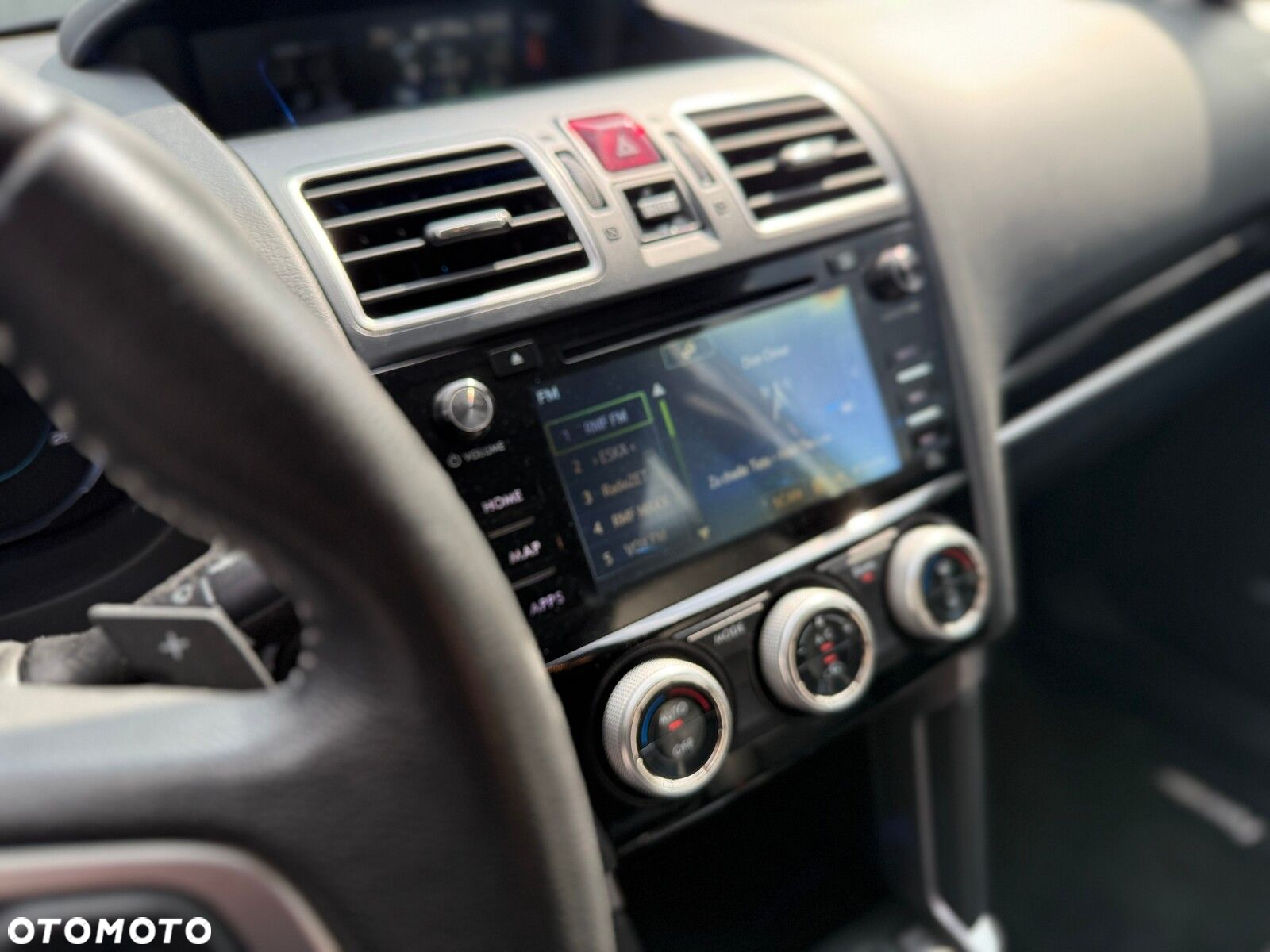 Subaru Forester 2.0 XT Platinum Lineartronic - 23