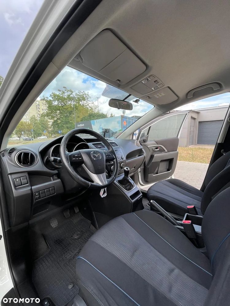 Mazda 5 - 7