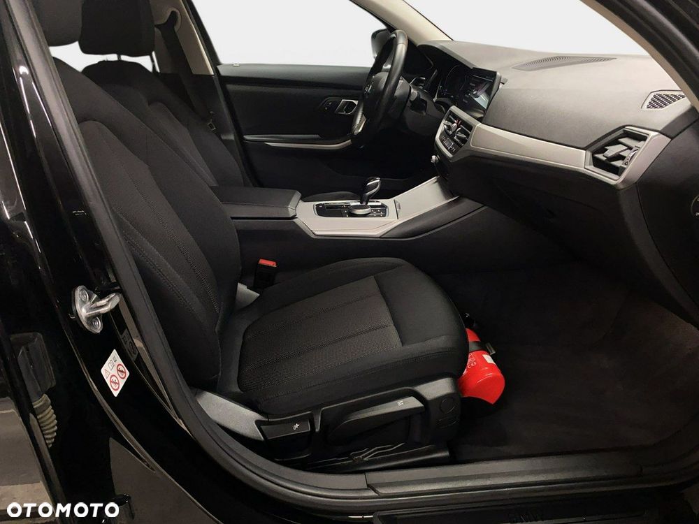 BMW Seria 3 - 13