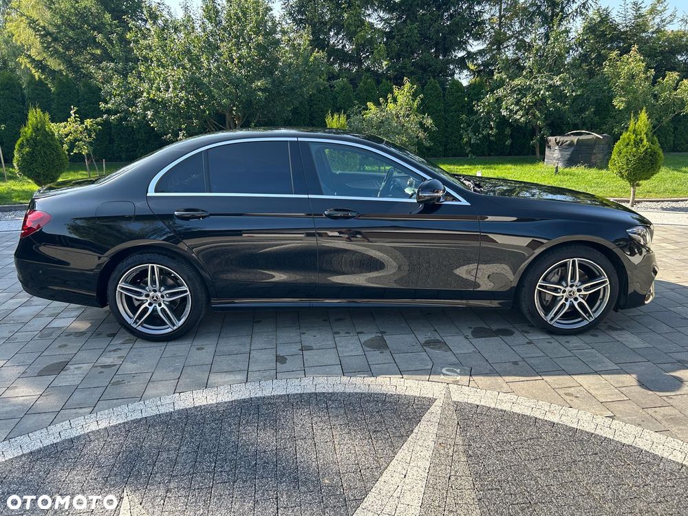 Mercedes-Benz Klasa E 220 d 4-Matic 9G-TRONIC - 4