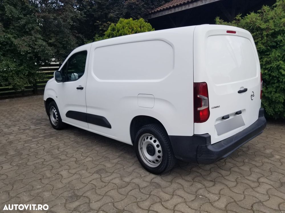 Opel Combo 1.2 L2H1 Start/Stop Edition XL - 34