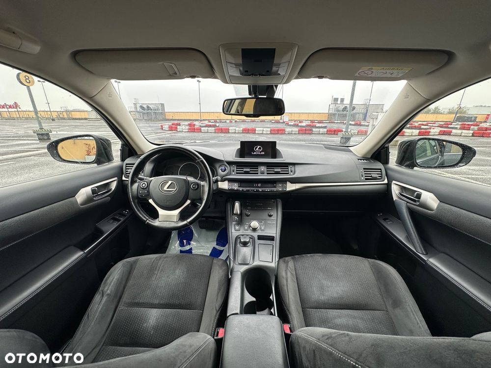 Lexus CT 200h Elite - 10