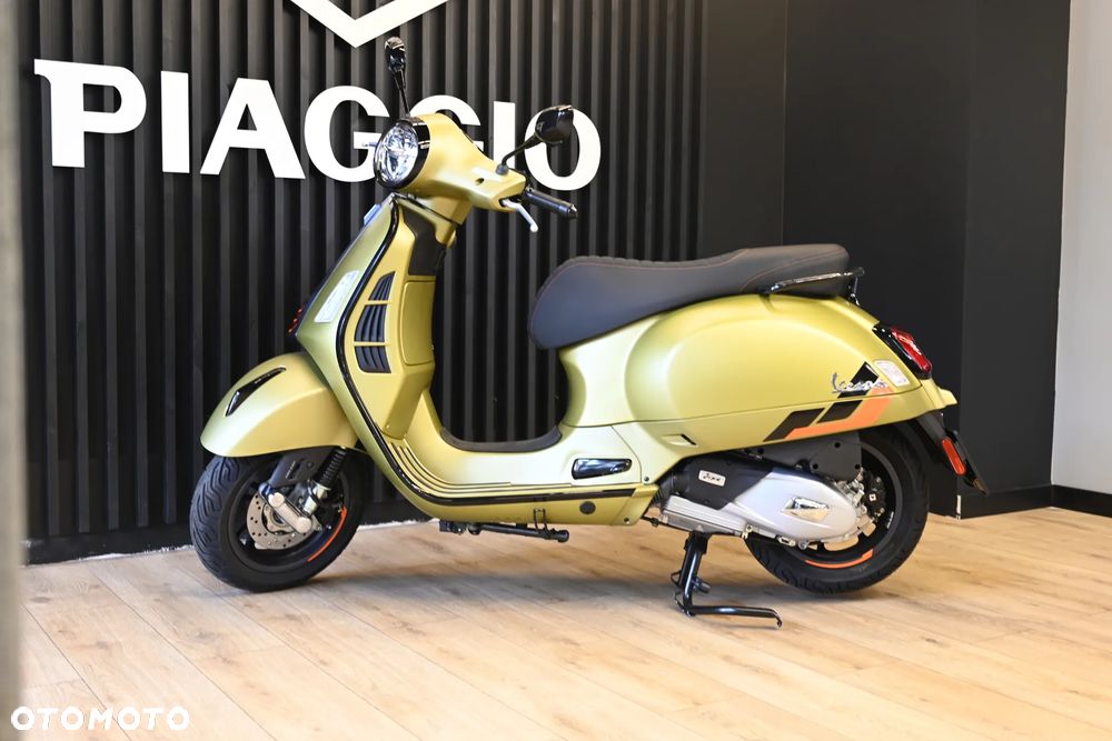 Vespa GTS - 3
