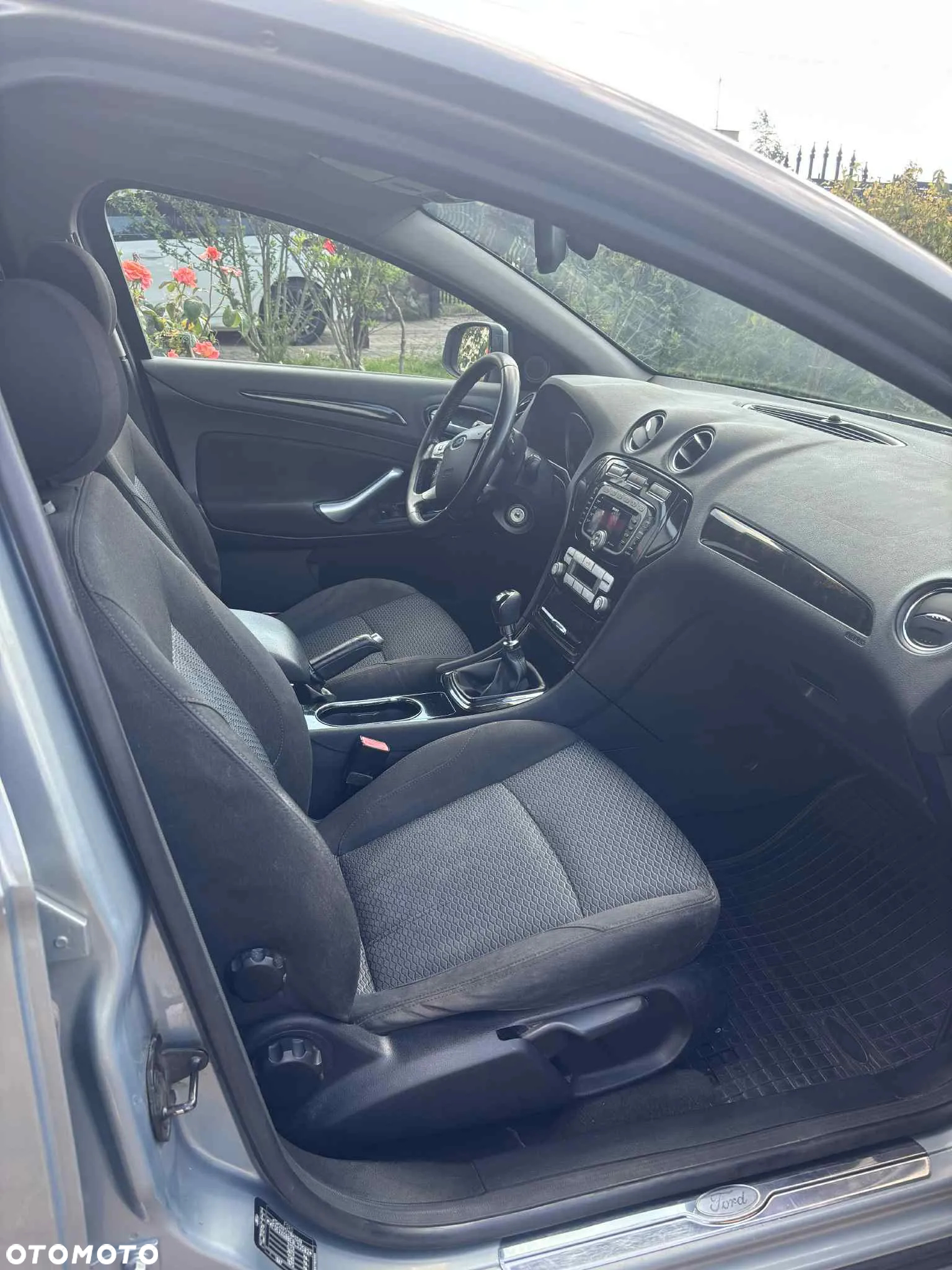 Ford Mondeo 2.0 TDCi Ghia - 6