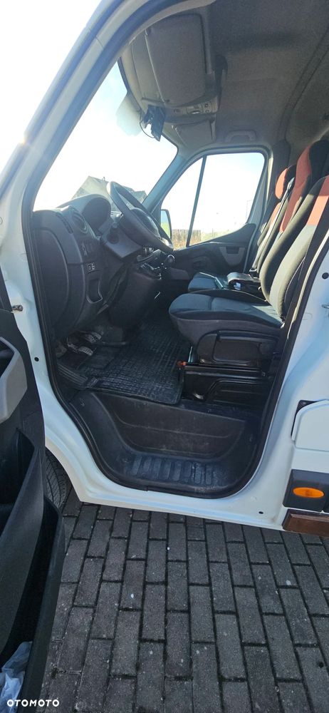 Renault Master - 13