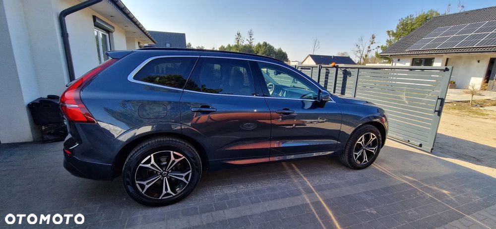 Volvo XC 60 B5 B Geartronic Momentum Pro - 3