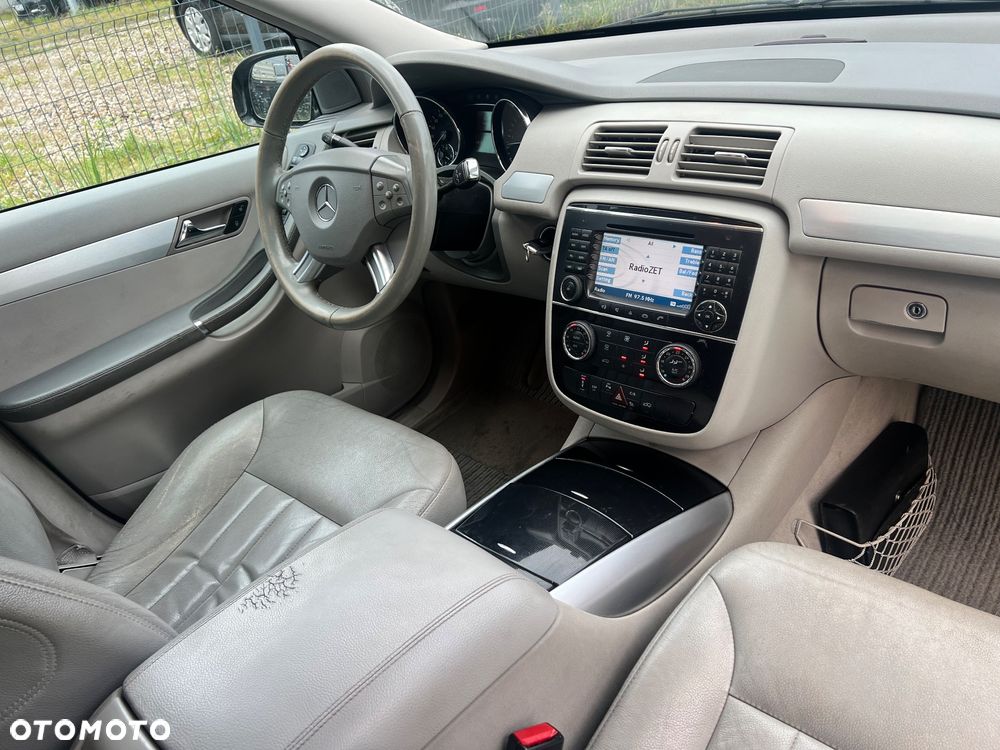 Mercedes-Benz Klasa R 320 CDI 4-Matic - 19