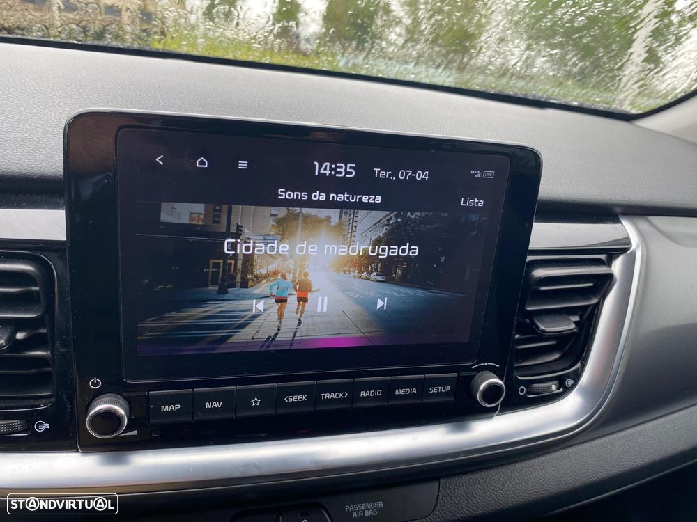 Kia Stonic 1.2 MPi Vibe - 21