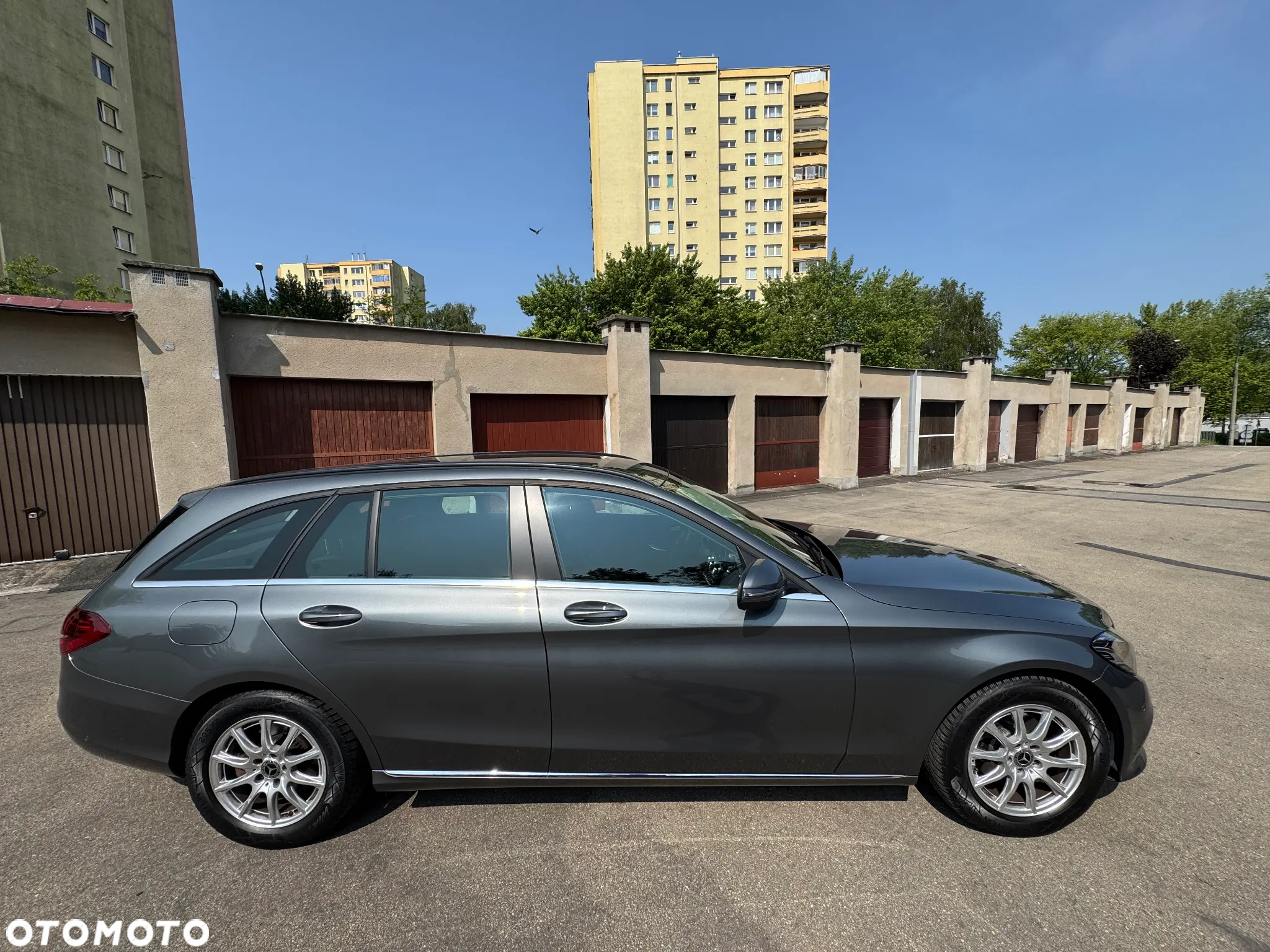 Mercedes-Benz Klasa C 180 d - 16