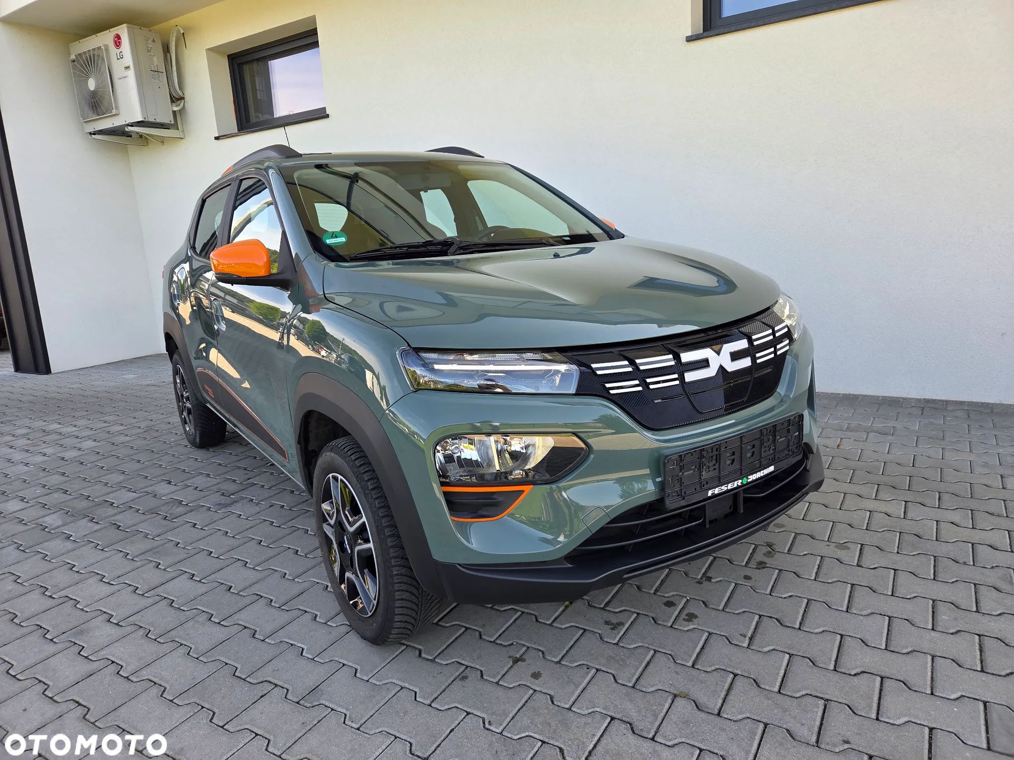 Dacia Spring - 1