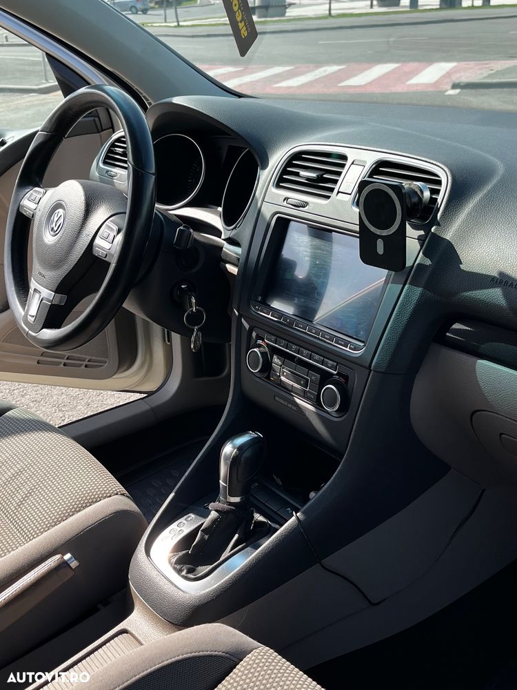 Volkswagen Golf 1.4 TSI BMT DSG Comfortline - 11