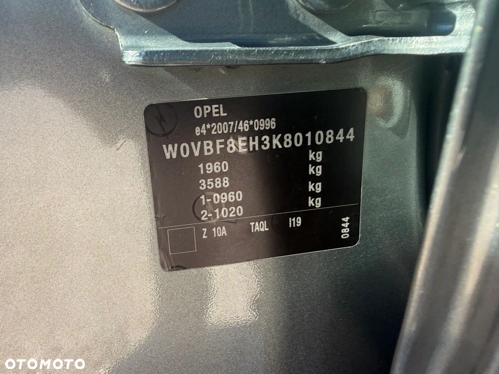 Opel Astra 1.6 T GPF Dynamic S&S - 24
