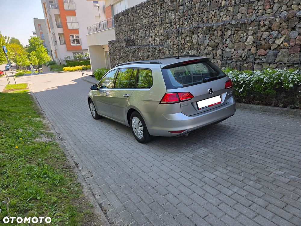 Volkswagen Golf 1.6 TDI BlueMot Trendline - 6