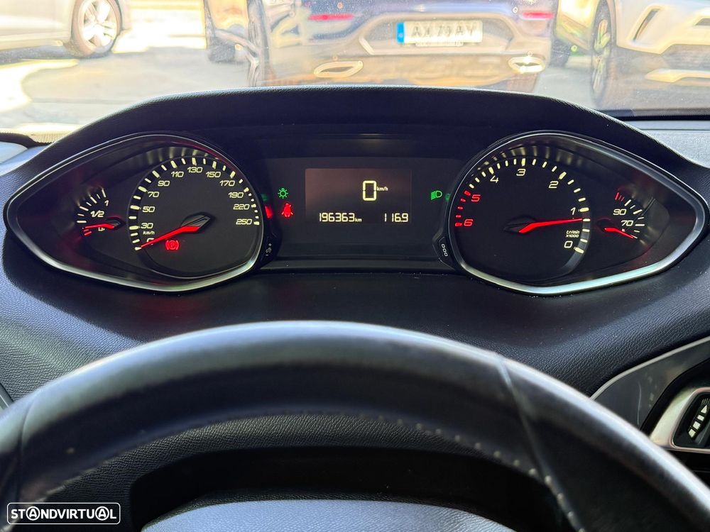 Peugeot 308 SW BlueHDi 120 Stop & Start Nível 2 Business-Line - 20