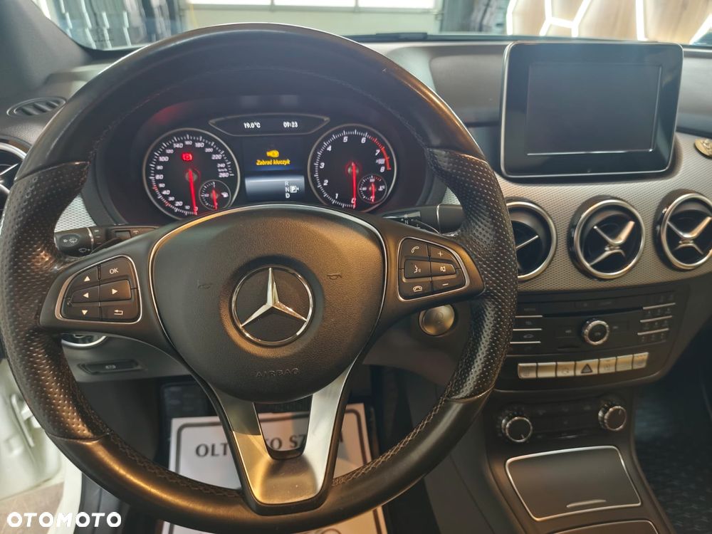 Mercedes-Benz Klasa B 250 4-Matic - 6