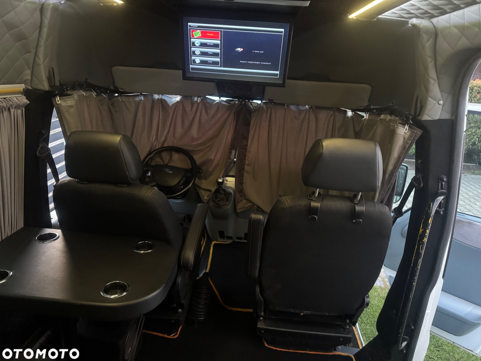 Ford Transit FT 350L Trend - 13