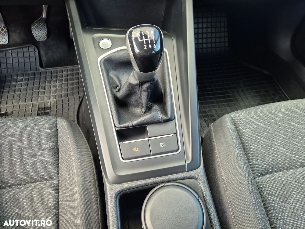 Volkswagen Golf 1.0 TSI Life - 17