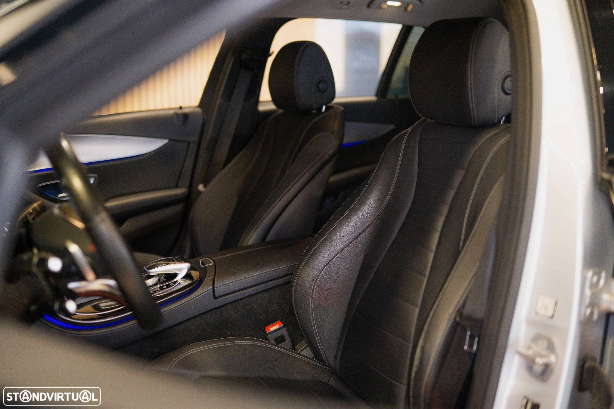 Mercedes-Benz E 220 d AMG - 32