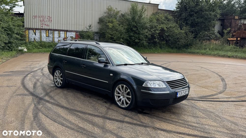 Volkswagen Passat 2.8 V6 4Mot Highline - 6