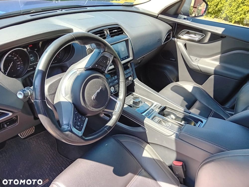 Jaguar F-Pace 2.0 i4P AWD Prestige - 7