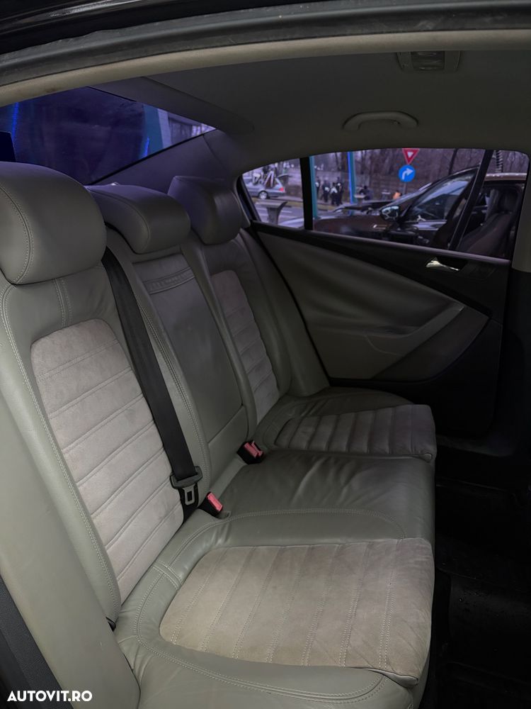 Volkswagen Passat 1.8 TSI Comfortline - 12