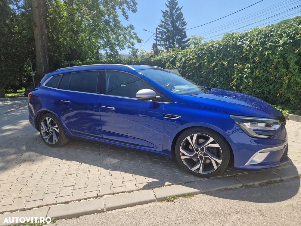 Renault Megane ENERGY TCe 205 EDC GT - 11