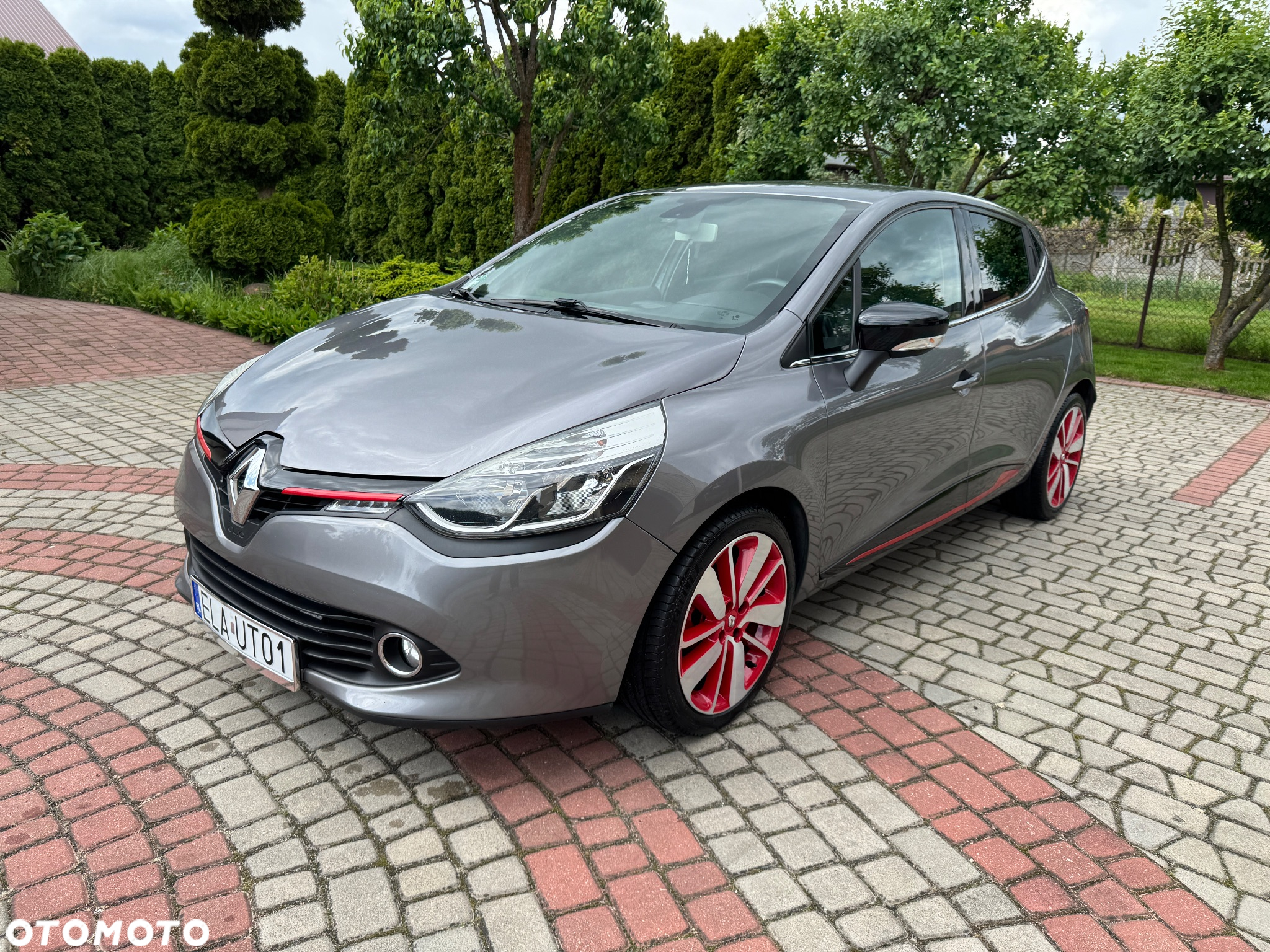 Renault Clio TCe 90 Start & Stop COLLECTION - 10