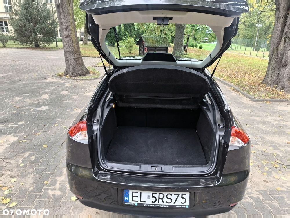 Renault Laguna 1.6 16V Emotion - 22