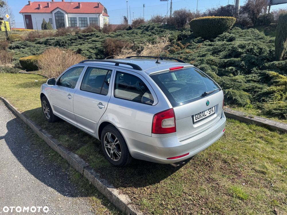 Skoda Octavia - 10