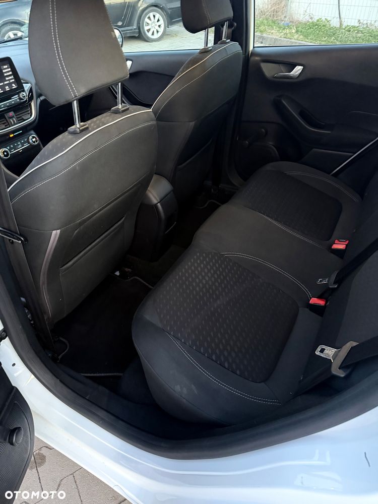 Ford Fiesta 1.0 EcoBoost S&S TITANIUM - 16