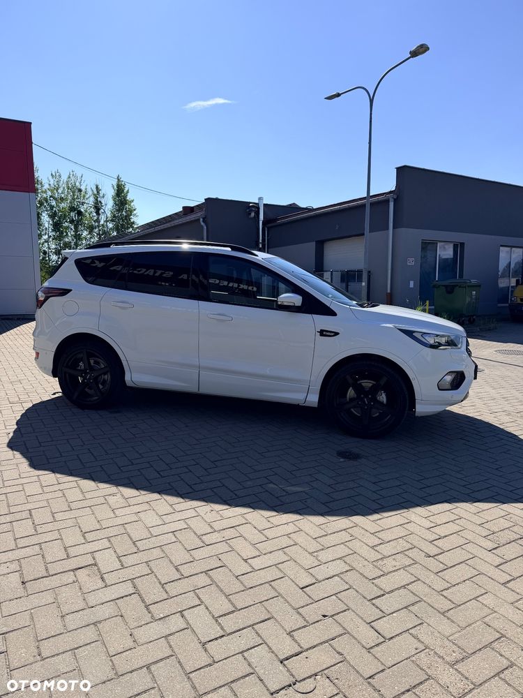 Ford Kuga 1.5 EcoBoost FWD ST-Line ASS MMT6 - 11